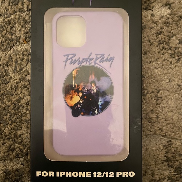 💟NWOT iPhone 12/12 PRO Purple Prince Case🌟 - Picture 1 of 3